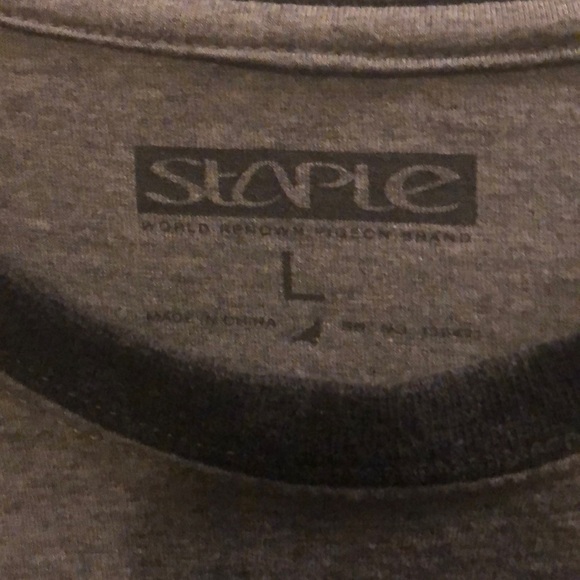 Men’s Staple Shirt Size L - Picture 2 of 3